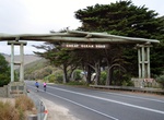 See Great Ocean Road Memorial Arch (Eastern End), Victoria, Australia
