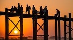 Art Sunset Cocktail at U Bein Bridge