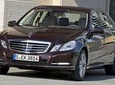 Arrival Private Transfer: Vienna Airport VIE to Vienna City by Business Car
