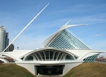 Visit Milwaukee Art Museum, Milwaukee, Wisconsin