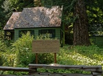 Stay at Government Mineral Springs Guard Station, Gifford Pinchot National Forest, Washington
