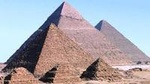 Full day visit of Giza Pyramids, Egyptian Museum and Bazaar