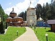 Manyavsky Monastery and Maniava Falls Private Trip from Yaremche
