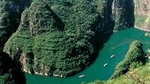 Longqingxia Gorge Cruise and Guyaju Cave Dwellings Private Day Tour