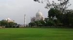 Private Taj Mahal Sunrise Half-Day Trip from Agra 