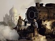From Delhi: Private Taj Mahal Tour by Super-fast Train with Entrances