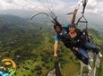Dare to live a unique experience flying paragliding