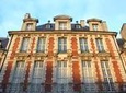 Marais District Small-Group Walking Tour in Paris