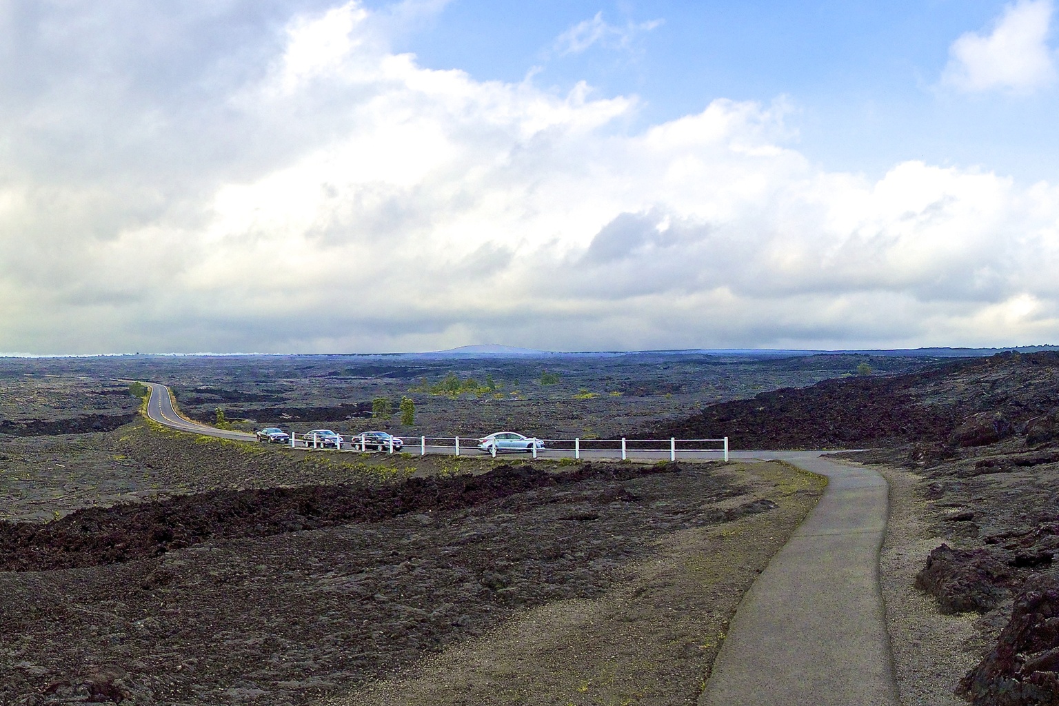 Chain of Craters Road