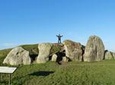 Bespoke private tours of Stonehenge and Avebury by car with local guide