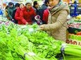 Five-hour private tour to Temple of Heaven Longtan lake morning market and Hongqiao market