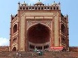 Private Transfer From Agra To Jaipur with Fatehpur Sikri and Abaneri