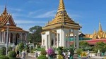 Phnom Penh Royal Palace, Silver Pagoda, and Tuol Sleng Genocide Museum Tour