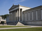 Visit Staatliche Antikensammlungen, Munich, Germany