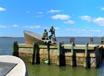 See American Merchant Mariners' Memorial, The Battery, Manhattan, NYC