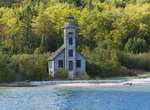 See Grand Island East Channel Light, Michigan 