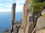 Hike to Long Island Balancing Rock, Nova Scotia