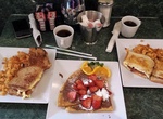 Eat Breakfast at Jinky's Studio Cafe, Studio City, California