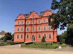 Visit Kew Palace, Kew Gardens, England