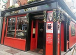 Drinks at Toners Pub, Dublin, Ireland