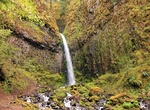 Hike to Dry Creek Falls, Oregon