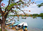 Cruise Perfume River, Hue, Viet Nam