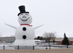 See World's Largest Stucco Snowman, North St. Paul, Minnesota