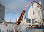 Ride Vanish (underwater roller coaster), Cosmo World, Japan