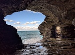 See Admiral's Cave, Bermuda