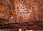 See Aboriginal Rock Art in Wunnumurra Gorge (Barnett River), Western Australia