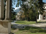 See Sacred Mount Calvary of Domodossola (Sacro Monte Calvario), Italy (UNESCO site)