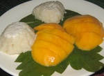Eat Mango Sticky Rice at Mae Sai Thong, Pattaya, Thailand