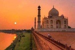Sunrise Taj Mahal Tour from Delhi by Car
