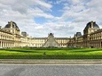 Discover the secrets of the Louvre