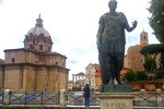 The last day of Julius Caesar: from the glory to the Ides of March