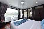All-Inclusive 2 Day/1 Night Premium Cruise by Limousine Bus from Hanoi