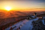 [2-days Private Ski Tour] Pyeongchang Olympic Site (Lift, Clothing & lesson)