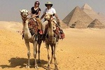 Full Day Tour To Giza pyramids & Sakkara pyramids, Include Camel ride & Lunch