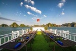 5-Day North Vietnam: Hanoi, Halong Bay, and Mai Chau