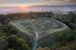 Castro De Viladonga Y Nacimiento Del Rio Miño Desde Lugo