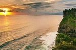 Half Day Bali Private: Uluwatu Cliff Temple and Jimbaran Bay Tour