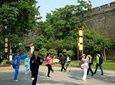 3 Hours Xian Local Leisure Experience Tour: Stroll in the Park & Play Ping-pong