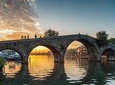 Shanghai Private 7 Hours Tour: Zhujiajiao and One More Attraction in Downtown