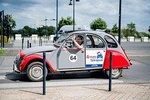 Private Tour of Bordeaux in a Citroën 2CV - 1h30