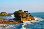 Full Day Bali Private: Ubud Art Villages and Tanah Lot Sea Temple Tour