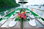 Sea View Room, Meals, Kayaking, Shuttle Bus, Cave 2-day on Bai Tu Long Bay