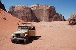Wadi Rum Jeep Tour & Overnight