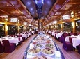 Dubai Marina 2-Hour Romantic Cruise Dinner