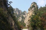 2-Day Hike through the Scenic Valleys of Mt. Seoraksan National Park from Seoul