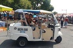 Mon Ami Vádio - Lisbon Old City Tuk Tuk Tour 